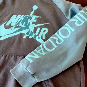 Nike Jordan Jumpman Sweatshirt Size Medium Green Teal Pullover Hoodie Slam Dunk